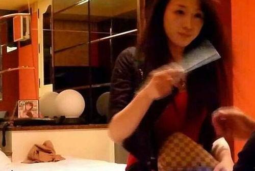 娱乐圈女艺人爆料事件视频,揭秘幕后真相与情感纠葛  第1张