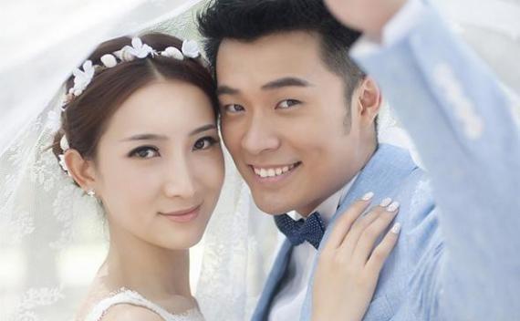 易潇被爆料结婚视频,甜蜜婚礼视频曝光，幸福瞬间感动网友